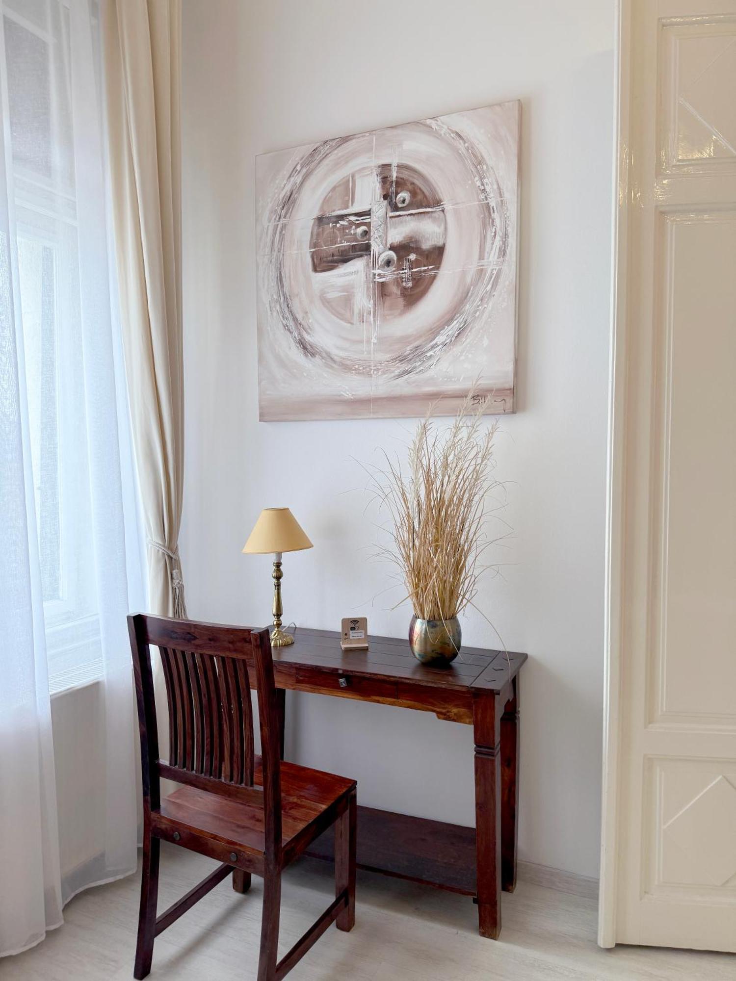 Elegant 125M2 Apartment In Center Of בודפשט מראה חיצוני תמונה